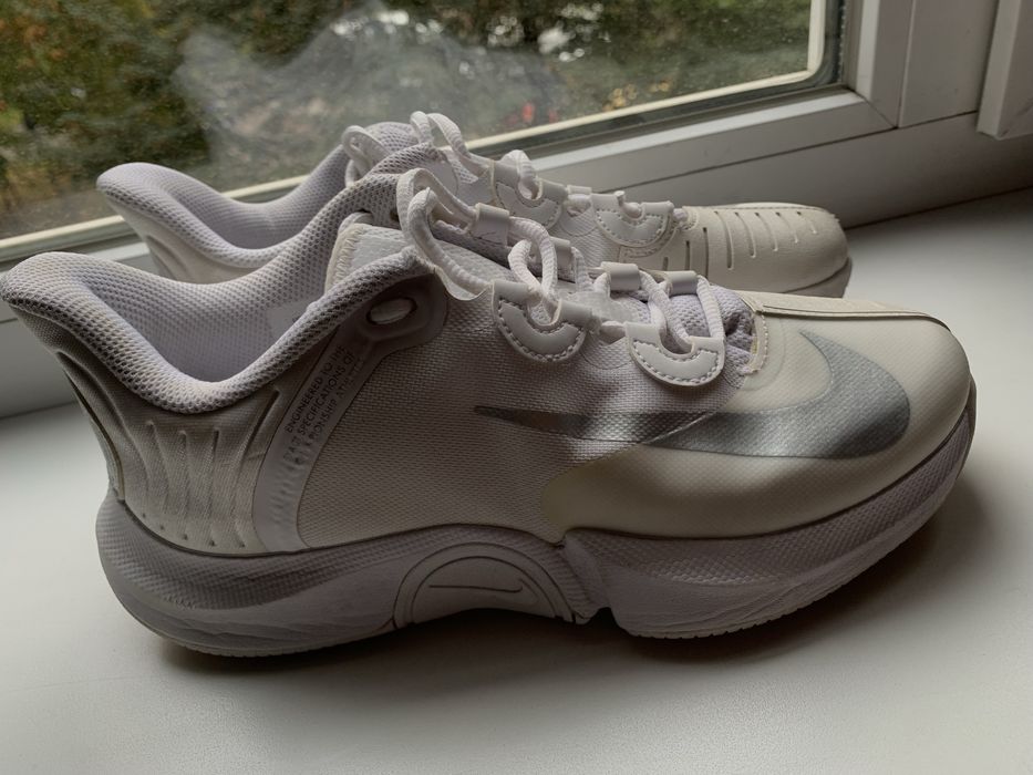 Кросівки Nike тенісні