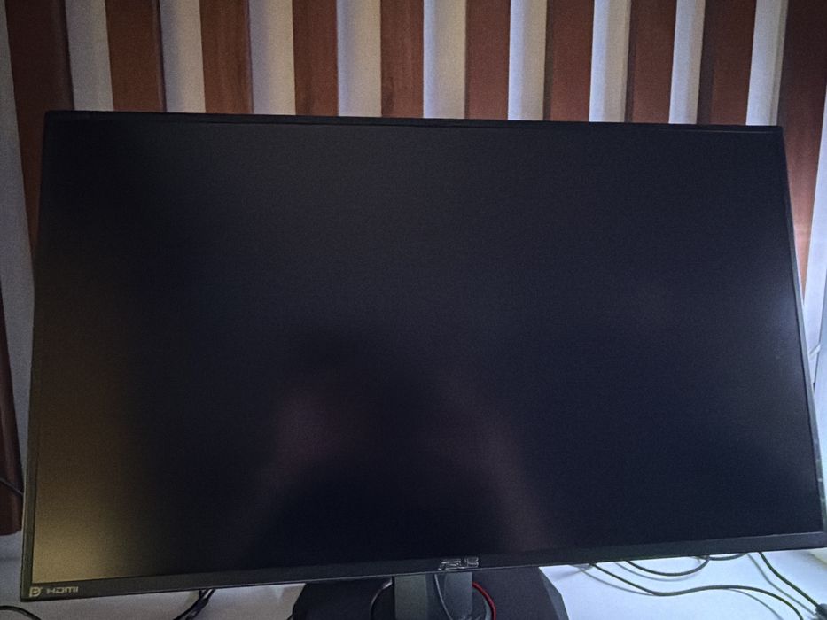 Vendo Monitor Gaming Asus VG379Q 144hz 27