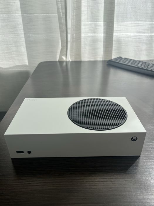 Продам xbox series s 500gb