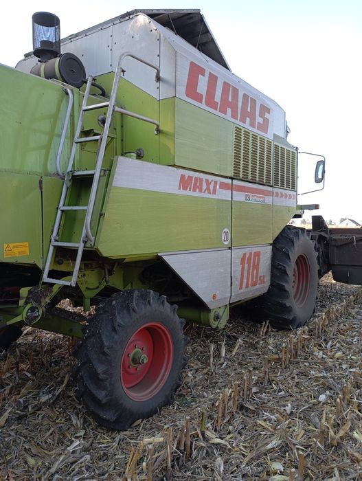 Claas Dominator 118
