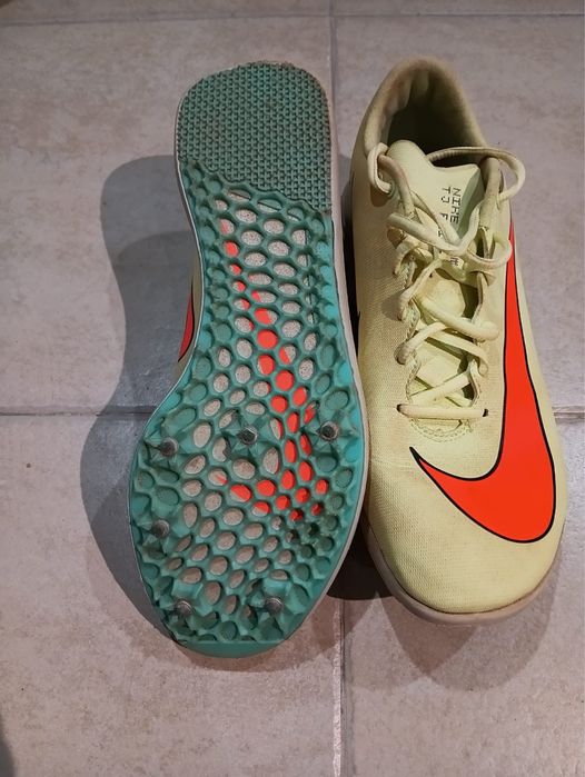 Sapatilhas Atletismo Saltos
