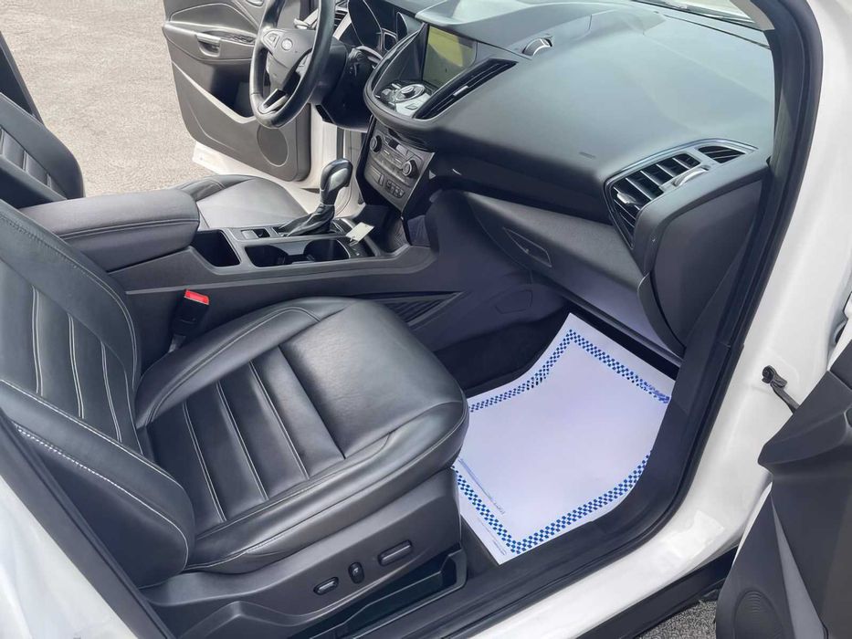 Ford Escape Titanium      2019