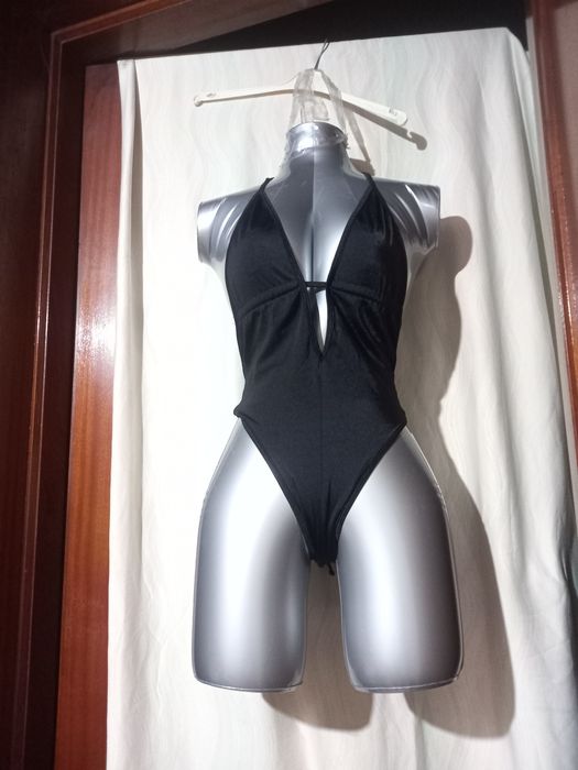 Bikinis e f banho