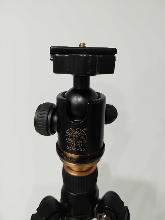 Statyw karbonowy (carbon / węglowy) QZSD-999C z głowicą kulową