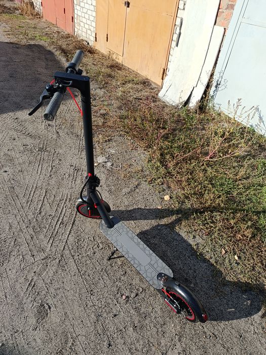 Продам Електро самокат