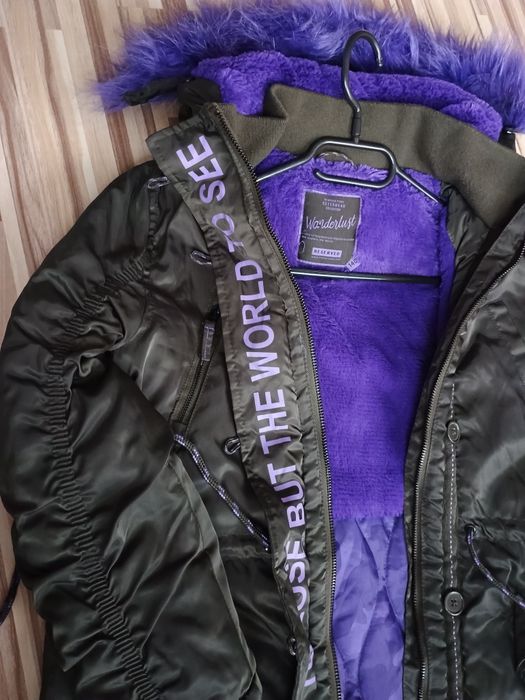 Świetna kurtka parka dziewczęca Reserved