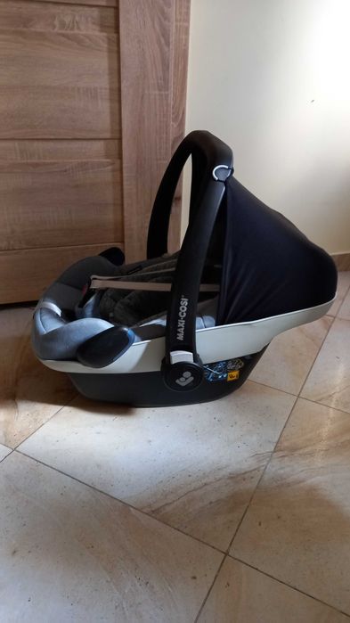 Fotelik  dla dzieci samochodowy