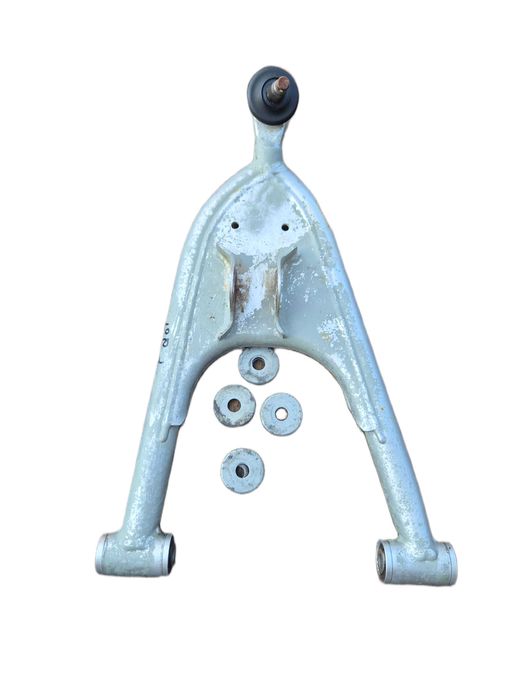 Wahacz prawy dolny zawieszenia kola Suzuki LTZ 400 OEM 2003-2008