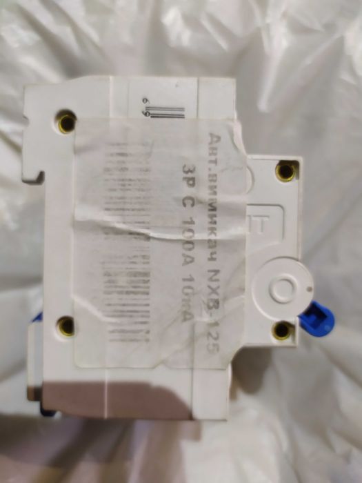 Автоматичний вимикач NXB-125 3P C100 10 кA CHINT найнижча ціна та nxb-65 c65 nxb-63 c40