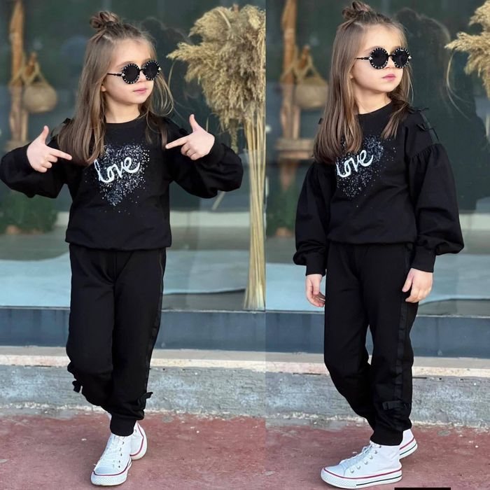 Wyprzedaż bam bam r. 5-6 l. (110/116)