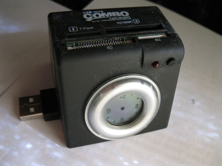 Картридер Sertec combo-008, в том числе для карт памяти Olympus XD