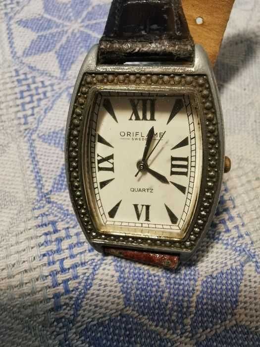 Часы женские Oriflame