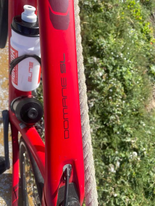 Bicicleta de estrada TREK
