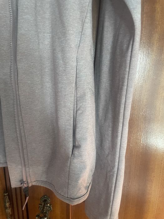 Casaco sportwear rosa claro