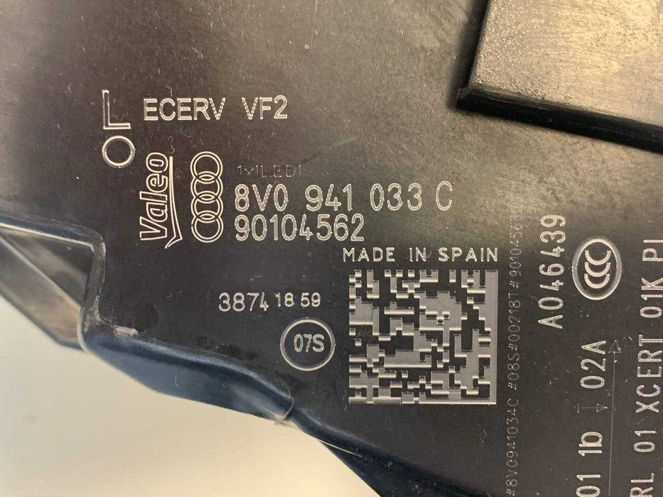 Prawa Lewa Lampa Reflektor AUDI A3 S3 8V0 Full led