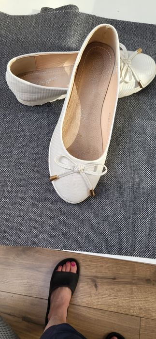 Białe baleriny Komunia