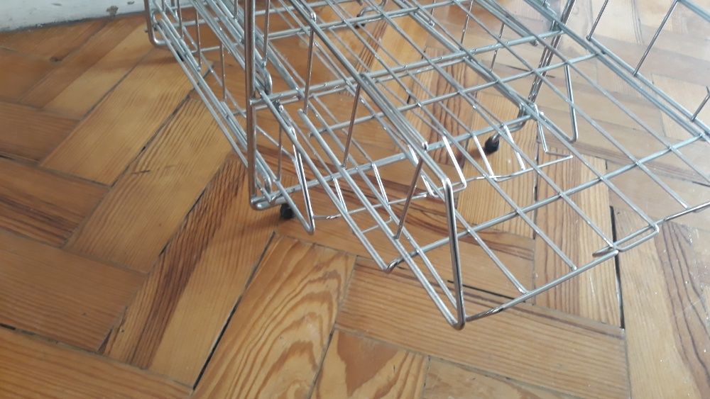 Arquivador Metálico de Secretária