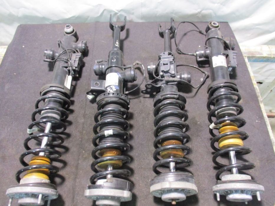 BMW F10 F11 520d 525d 530d 535d Suspensão Charrion charriot Manga de