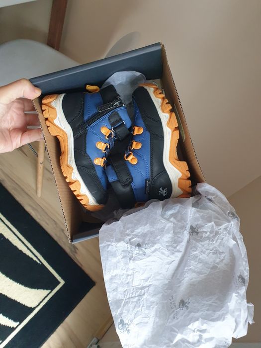 Buty zimowe r. 26