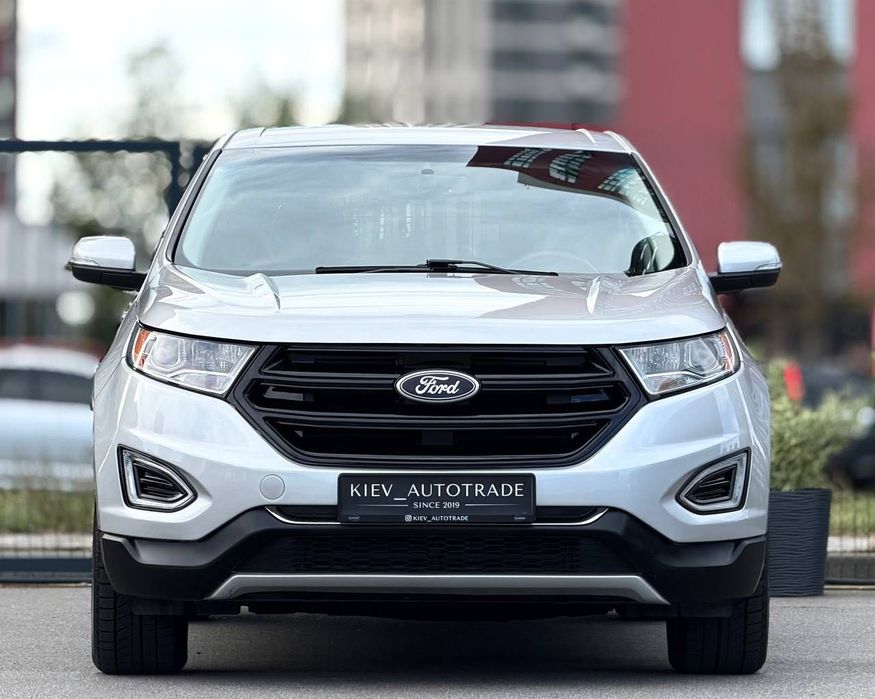 Ford Edge Titanium