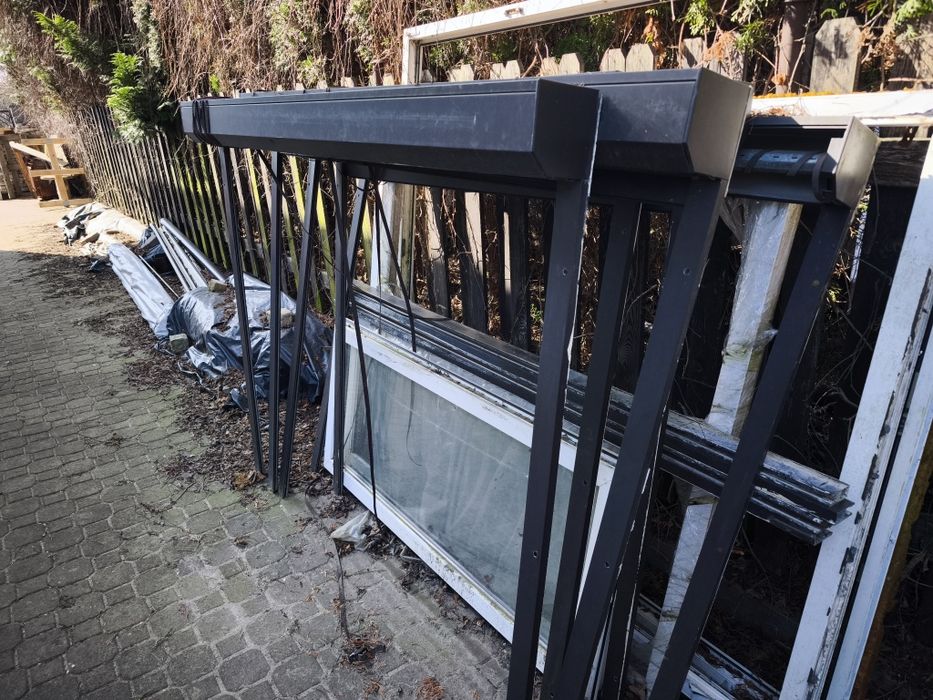 Sprzedam rolety zewnętrzne.