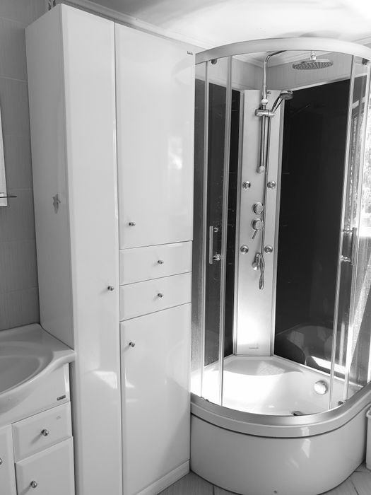 Domek nad morzem z balią jacuzzi na wyłączność