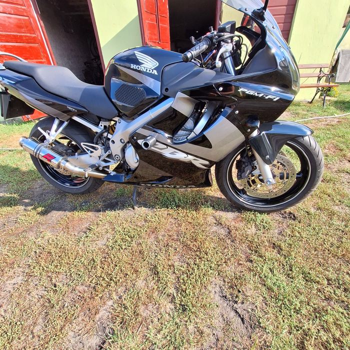 Honda cbr f4i 600