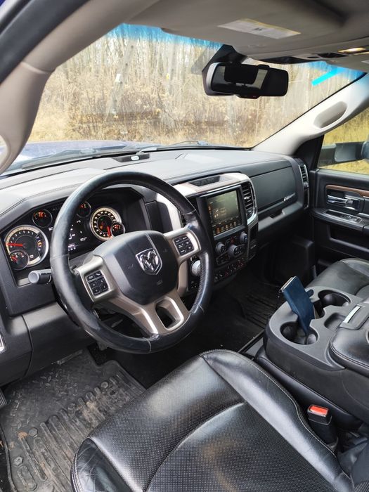 Dodge RAM 1500 5.7 HEMI 4X4 Laramie Rambox 6 os 2016 OKAZJA pickup