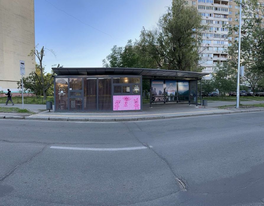 Оренда кіоска / зупинкового комплексу вул. Архітектора Вербицького 12