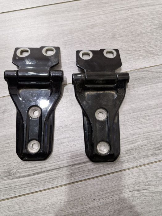 Петлі капоту Jeep Wrangler JL, Gladiator JT