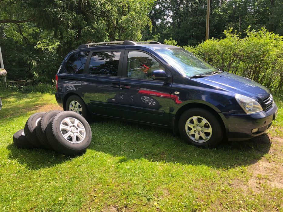 Kia Carnival