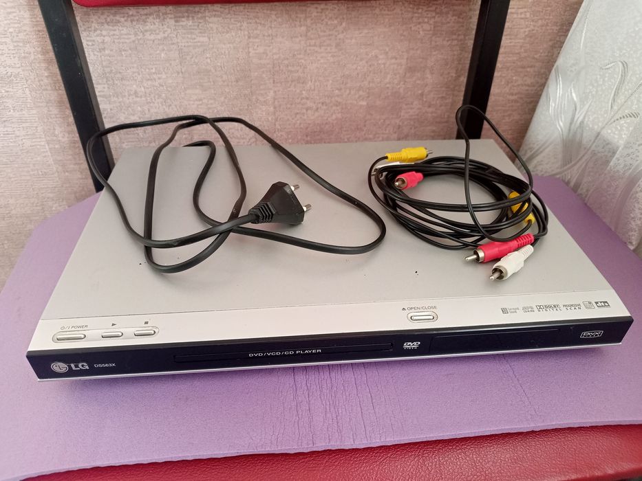 DVD програвач LG