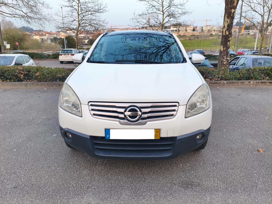 Nissan Qashqai +2 1.5 dCi Tekna Premium jante 18 com gancho reboque