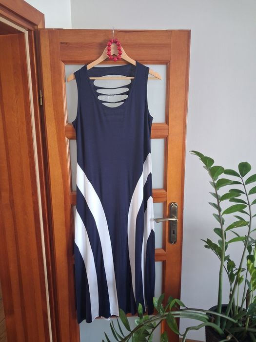 Sukienka letnia 40 L 42 XL długa paski wyszczuplająca