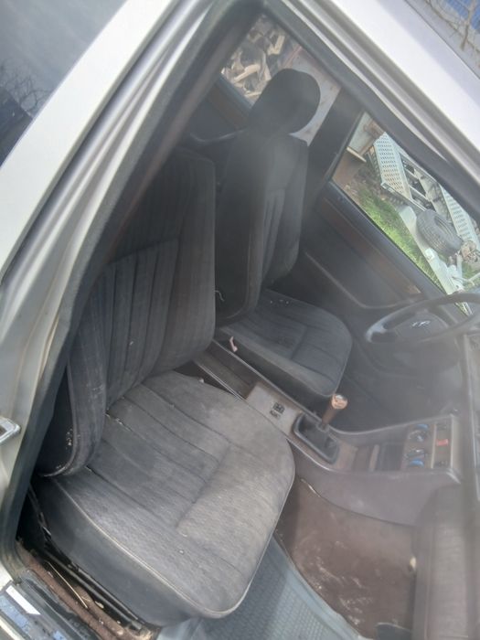 W124 Mercedes 2.3 Мерседес