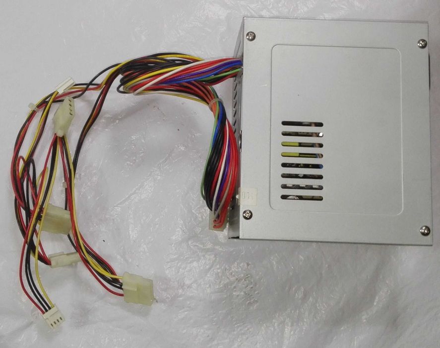 Fonte de alimentação LPD2-250W