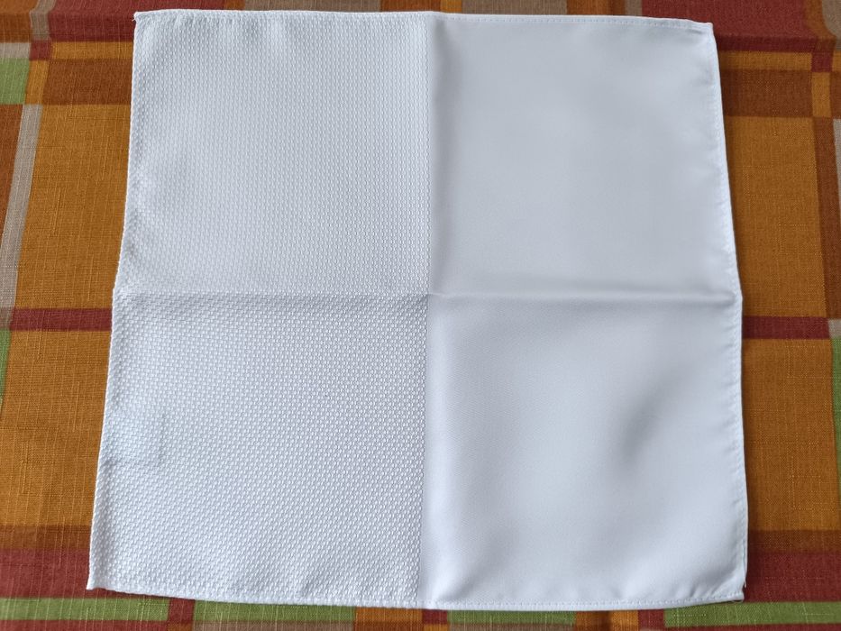 Biała poszetka 100% poliester