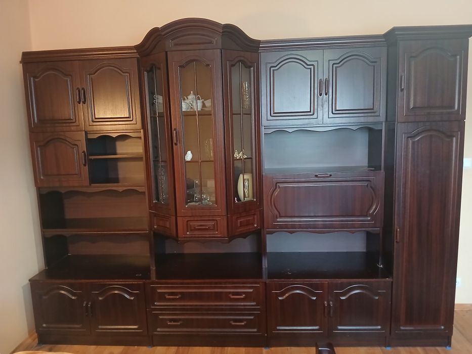 Stylowa meblościanka za darmo