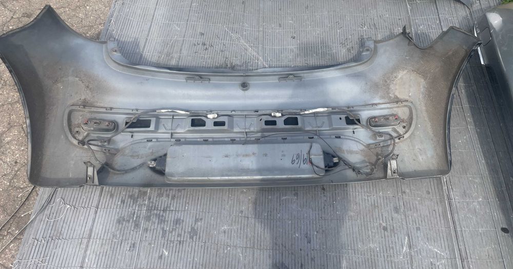 Citroen C1 I Zderzak tylny kod lakieru EXZ