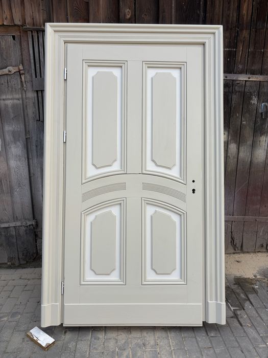 Drzwi wewnętrzne z sosny + opaska regulowana – okazyjna cena!