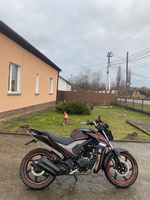 Продам lifan jr 200