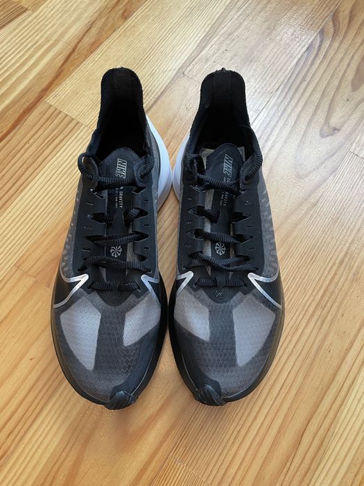 Оригінал! Кросівки Nike zoom gravity