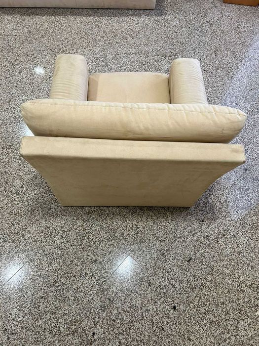 Sofá e Poltrona Bege em Veludo - Usado