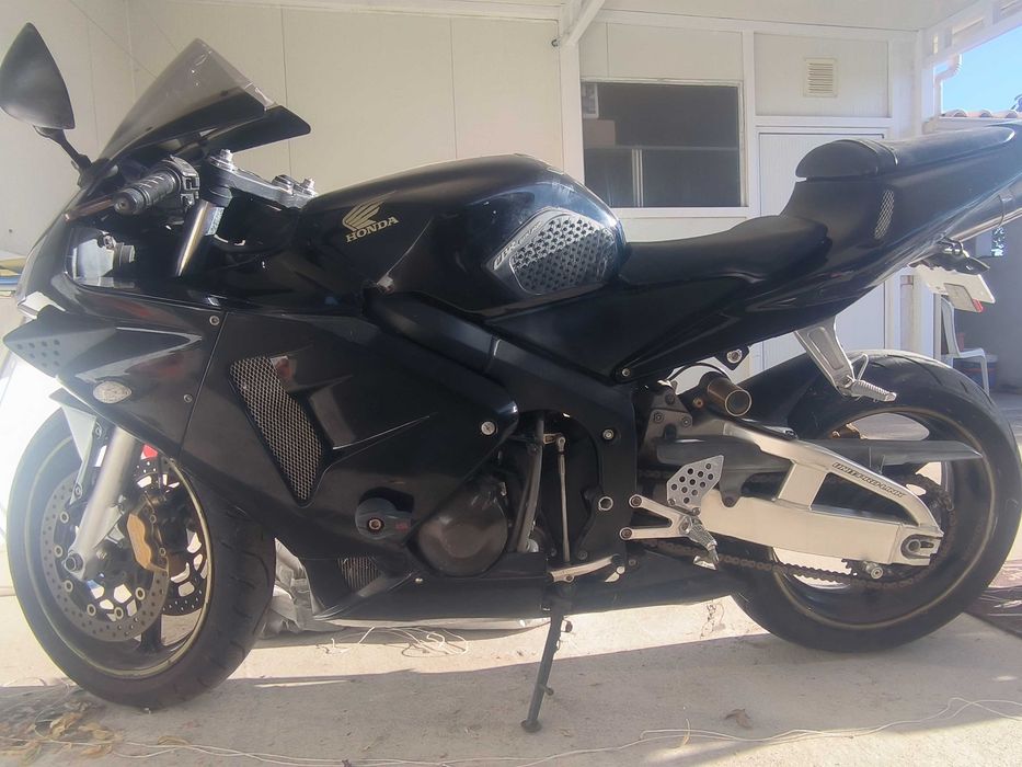 Vendo HONDA CBR 600RR 2003