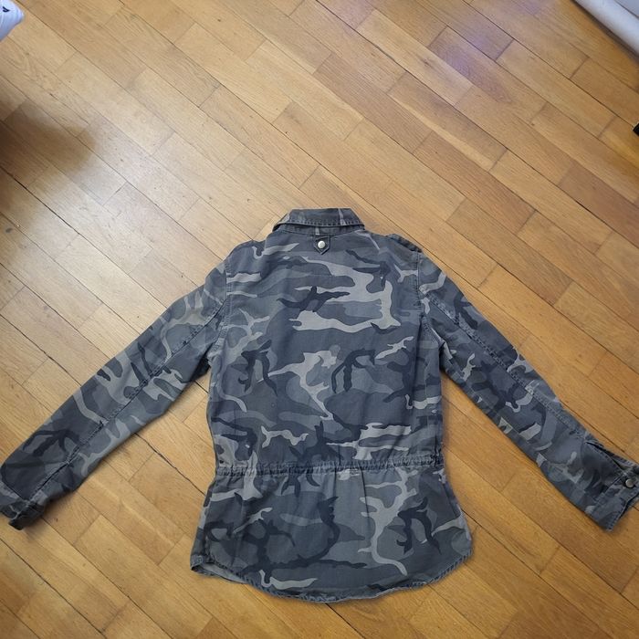 Bluza moro Bershka dla dziecka