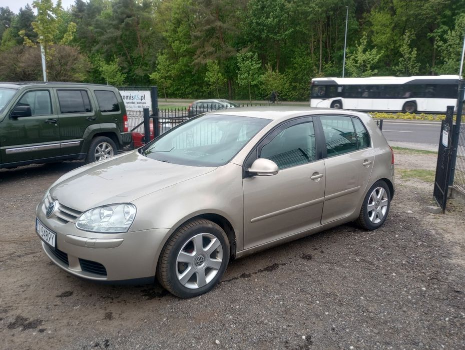 VW Golf V 1.6B+LPG 102KM 2004 *el szyby klima hak butla do 2032* TORUŃ