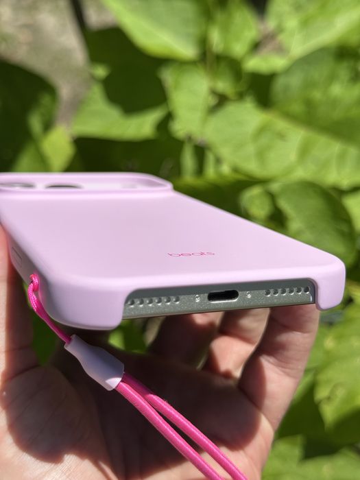 Чехол-накладка Beats iPhone 17 Pro,17 Pro Max Case с MagSafe и Camera Control with Kickstand