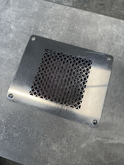 Продам манікюрний стіл