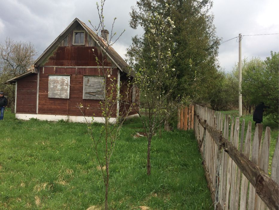 Дача біля Трускавця 7,5 сот дачний будинок, земельна ділянка
