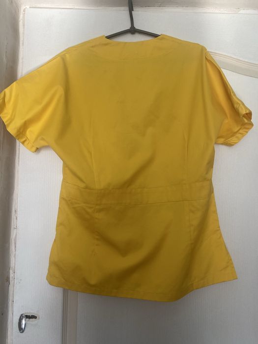 Медична кофта Молдова